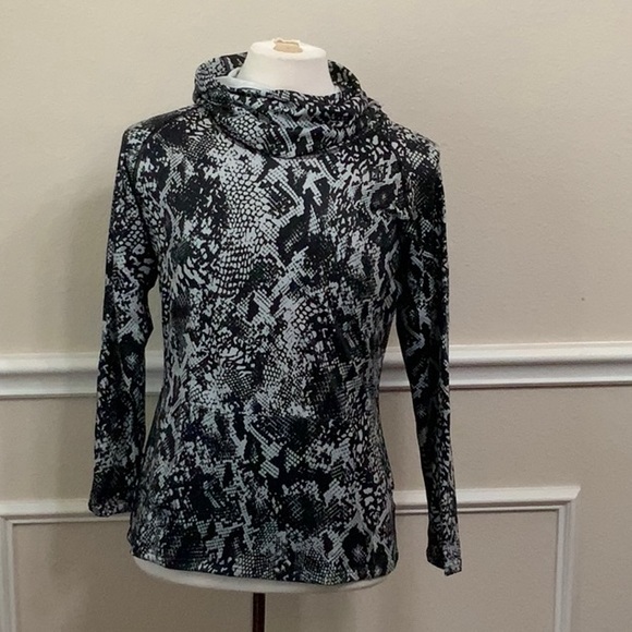 PMX Cowl Hoodie/Legging Set- Grey snake prt - Picture 3 of 16